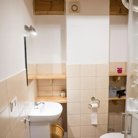Kocurzonka Lodge *